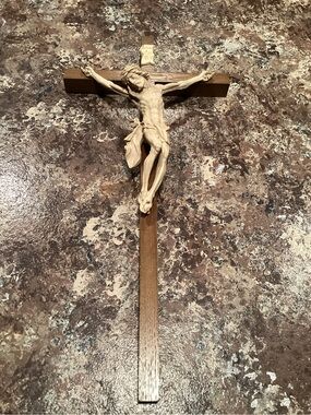 Classic Wood Wall Crucifix with Beige Resin Corpus